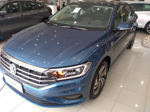 Volkswagen Vento 1.4 Highline 150cv At 0km 2021 Ec