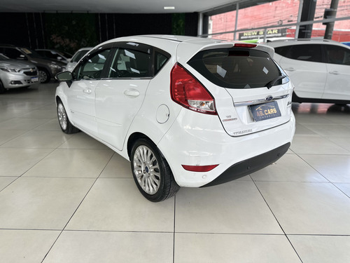 Ford Fiesta 1.6 16v Titanium Flex Powershift 5p