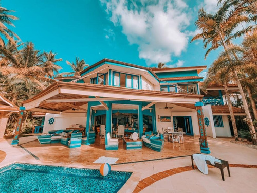 Villa Frente A La Playa En Alquiler Paradise Holidaylt