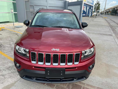 Imagen 6 de 15 de Jeep Compass 2015 2.4 Latitude 4x2 Mt