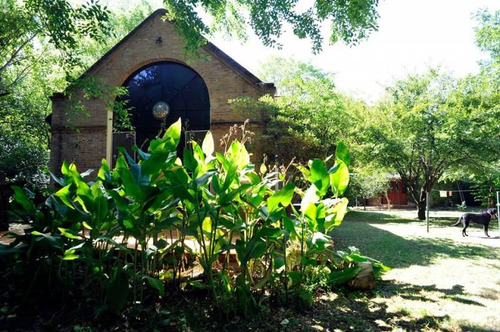 Encantadora Casa Con Entorno De Bosque A Orillas Del Arroyo - Ing. Maschwitz - Escobar 
