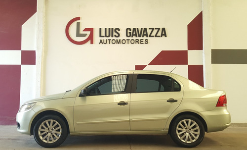 Volkswagen Voyage 1.6 Highline 101cv
