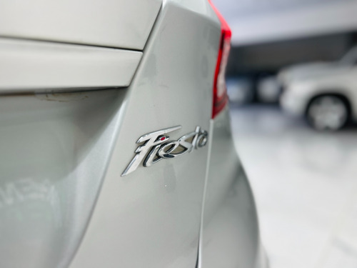 Ford Fiesta Kinetic 1.6 S Plus 120cv