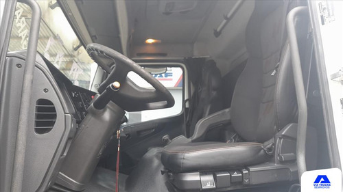 Mbenz Atego 3030 8x2 Cab Est Chassi 2019/2020