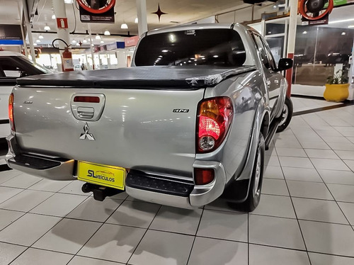 Imagem 6 de 16 de Mitsubishi L200 Triton 3.5 Hpe 4x4 Cd V6 2013 Completo Aut.