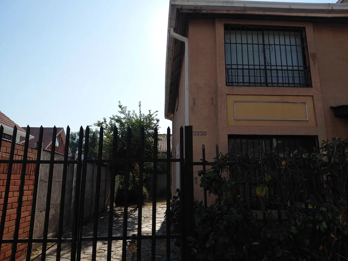 Imagen 2 de 25 de Amplia Casa 2 Pisos Villa Rojas Magallanes / La Florida P19.