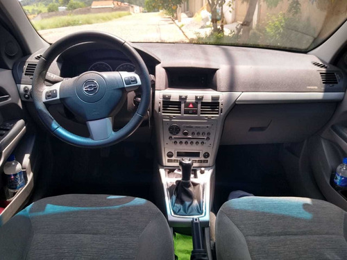 Chevrolet Vectra 2.0 Elegance Flex Power 4p 2010