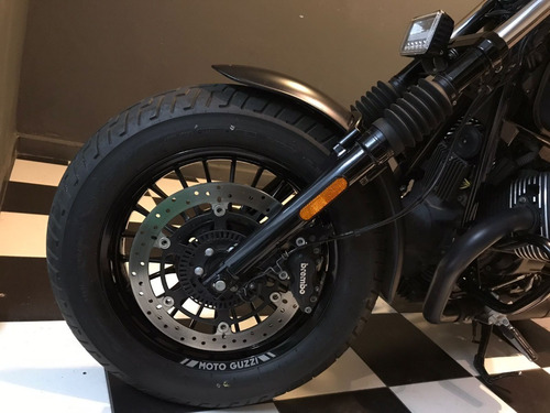 Imagen 12 de 18 de Moto Guzzi 900 V9 Bobber No Ducati 400 800 Icon