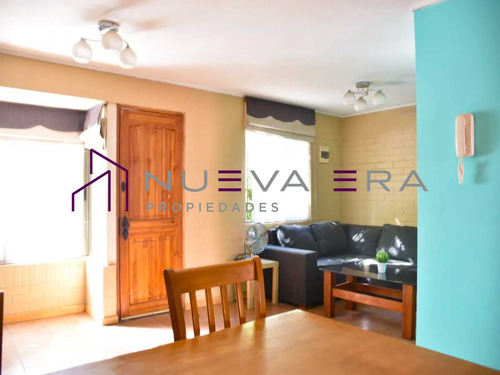 Casa De 2 Pisos 3d 2 B En Maipú (94475)