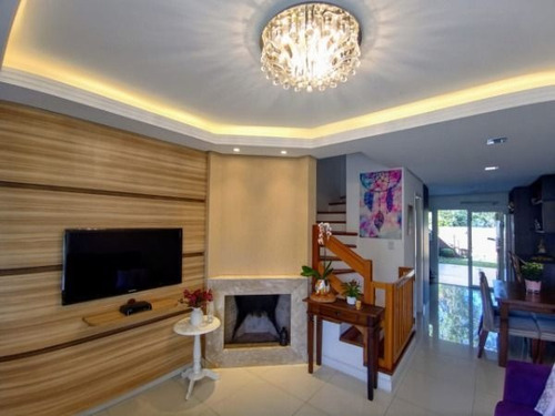 Casa Em Hípica Com 3 Dormitórios - Mi271159