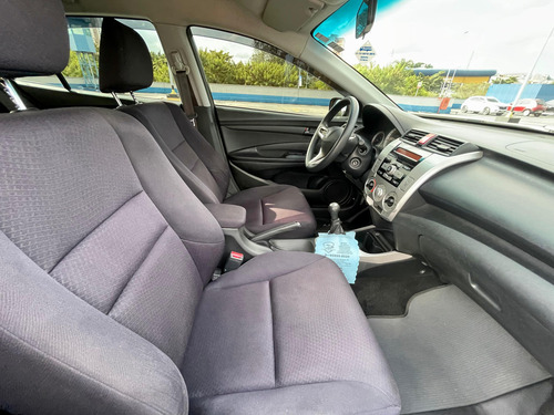 Honda City 1.5 Lx Flex 4p