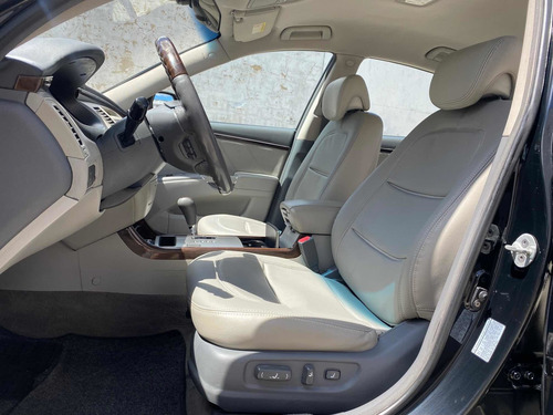 Imagem 8 de 12 de Hyundai Azera 2010 3.3 Gls Aut. 4p
