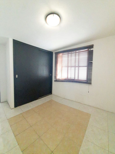 Casa En Venta En Los Pirules, Tlalnepantla De Baz
