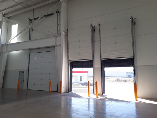Nave De 4,700 M2 / Divisible En 2 / León Gto.