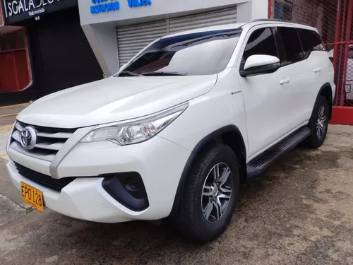 Toyota Fortuner 2.4 Turbodiesel 69 Mil Km Caja At Mode 2019