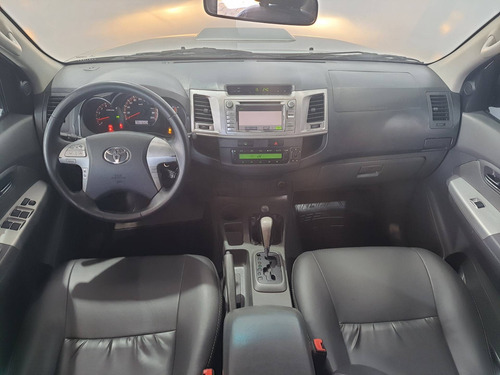Imagem 5 de 8 de Toyota Hilux 3.0 Srv 4x4 Cd 16v Turbo Intercooler Diesel 4p