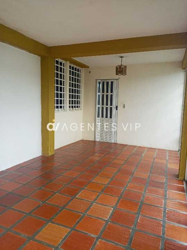 Imagen 16 de 20 de Se Vende Casa En Los.girasoles Zona Industrial