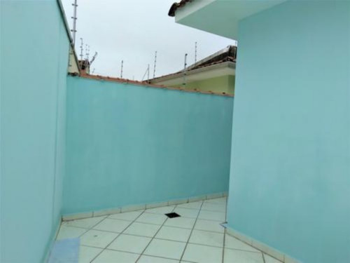 Imagem 6 de 16 de Casa No Bairro Belas Artes, Em Itanhaém, Litoral Sul De São Paulo, Localizada No Lado Praia. Imóvel Com 155 M² De Terreno Sendo 88 M² De Área Construída. Possui Vaga Para 02 Automóveis.
