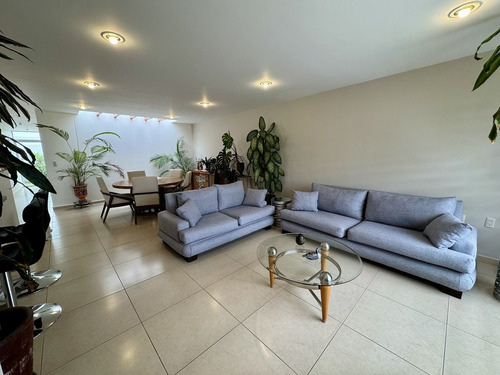 Cómoda Casa De Una Planta- Lomas De Juriquilla