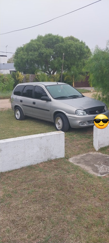 Chevrolet Corsa 1.6 Gl Aa Dh