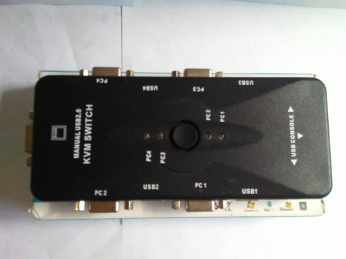 Imagen 1 de 3 de Kvm Switch Adaptador 4 Puertos