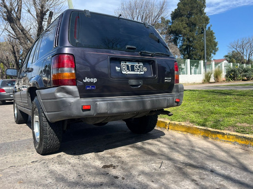 Jeep Grand Cherokee 4.0 Laredo