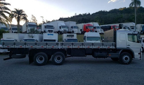 Imagem 10 de 15 de Mercedes Benz Atego 2425 - Carroceria 8.60m 6x2