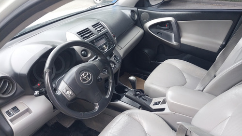 Toyota RAV4 2.4 4x4 At