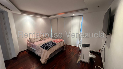 Estupendo Apartamento En Venta - Urb. El Rosal.