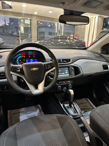 Chevrolet Onix 1.4 Activ Aut. 5p