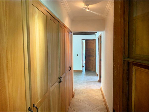 Parcela Con Casa En Sitio De 2000 Mts. Solida, Piscina Termp