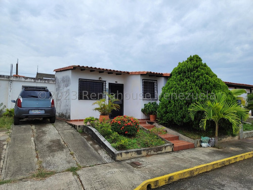 *** Mehilyn Perez Bella Y Acogedora Casa En Venta Cabudare Zona La Piedad Norte ***