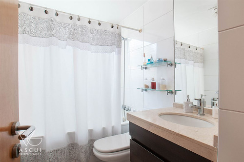 Departamento En Venta De 3 Dorm. En Vitacura