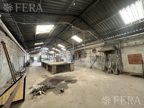 Venta De Galpón En Wilde (25272)