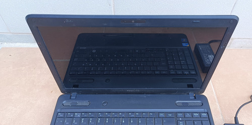 Laptop Toshiba Intel Core I3 / Para Reparar (Usado)