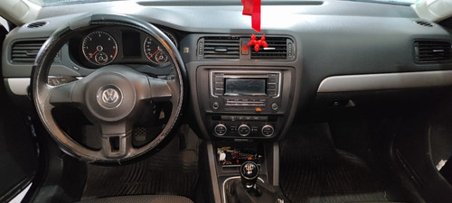 Volkswagen Vento 2.0 Advance I 110cv