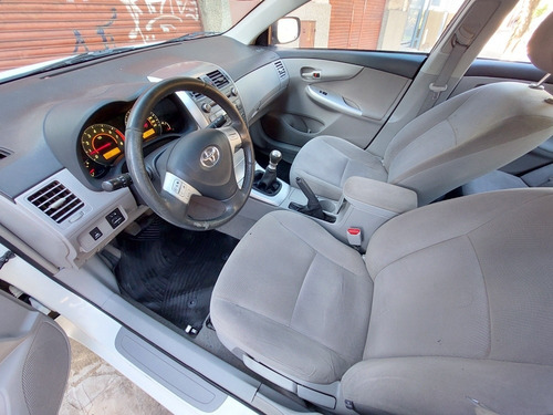 Imagen 9 de 15 de Toyota Corolla 2012 1.8 Xei Mt Pack 136cv $1350000