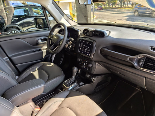 Jeep Renegade Long. T270 1.3 TB 4x2 Flex Aut.