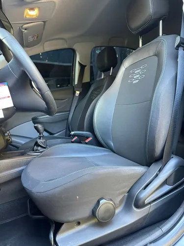Chevrolet Joy 1.4 Hatchback Mt 2022
