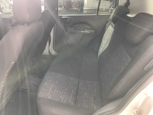 Fiat Uno 2014 1.0 Vivace Flex 5p