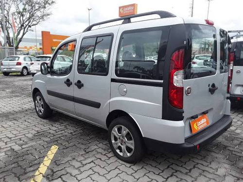 Imagem 6 de 9 de Fiat Doblò 1.8 Mpi Essence 7l 16v Flex 4p Manual