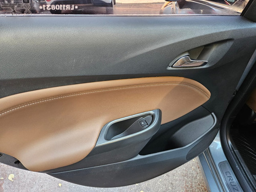 Chevrolet Cruze 1.4 Premier At Sedan