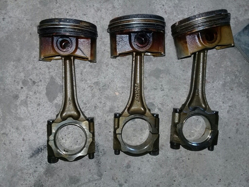 Piston Y Biela Ququ