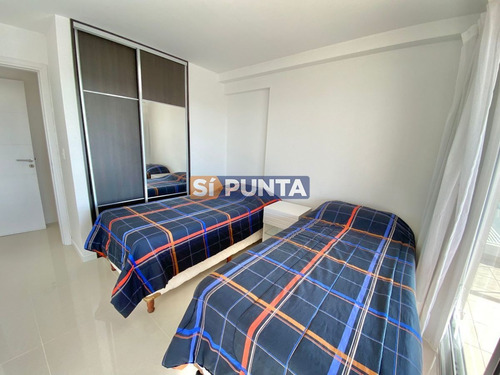 Imagen 16 de 27 de Alquiler Temporario De Apartamento De 2 Dormitorios En Icon Brava