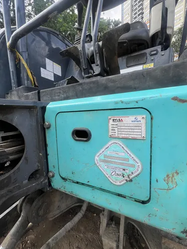 Miniexcavadora Kobelco Sk28sr