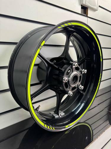 Roda Traseira Suzuki Gsxr Srad 1000 2017 A 2023 Código 17k. (Usado)