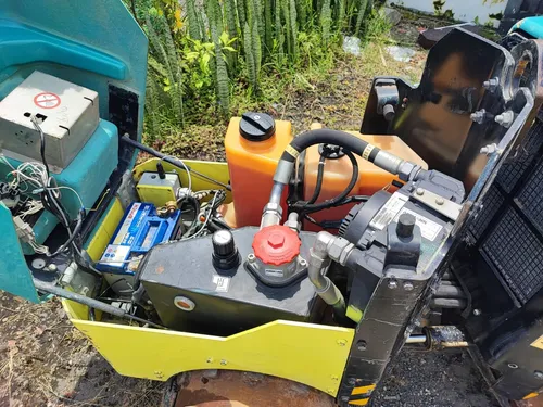 Compactador Bomag Arw65