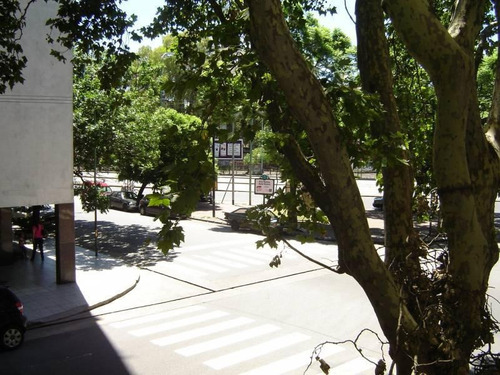 Imagen 4 de 11 de Teodoro Garcia Esquina Migueletes : Lindisima Esquina Apto Profesional / Oficina