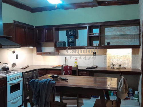 Ph En Venta 2 Ambientes - Barrio San José, Con Patio Y Piscina