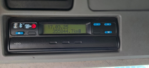 Mb Atego 1726 2013 Bau Compartilhado Plataforma Hidraulica